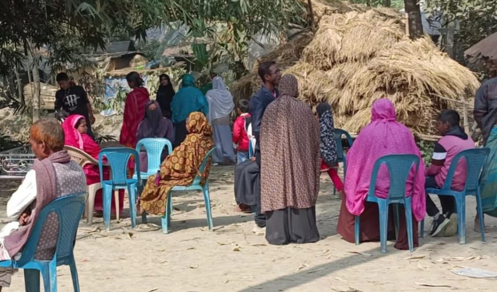 মহেশপুরে এক নারীর ঝুলন্ত লাশ উদ্ধার