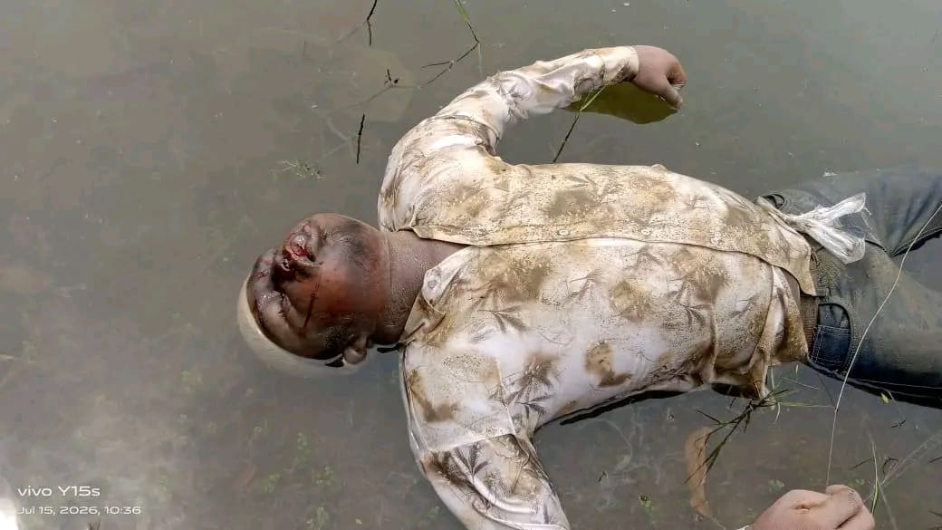 পঞ্চগড়ে মহারাজার দিঘি থেকে অজ্ঞাত পরিচয় ব্যক্তির মরদেহ উদ্ধার, মিলেছে চিরকুট।