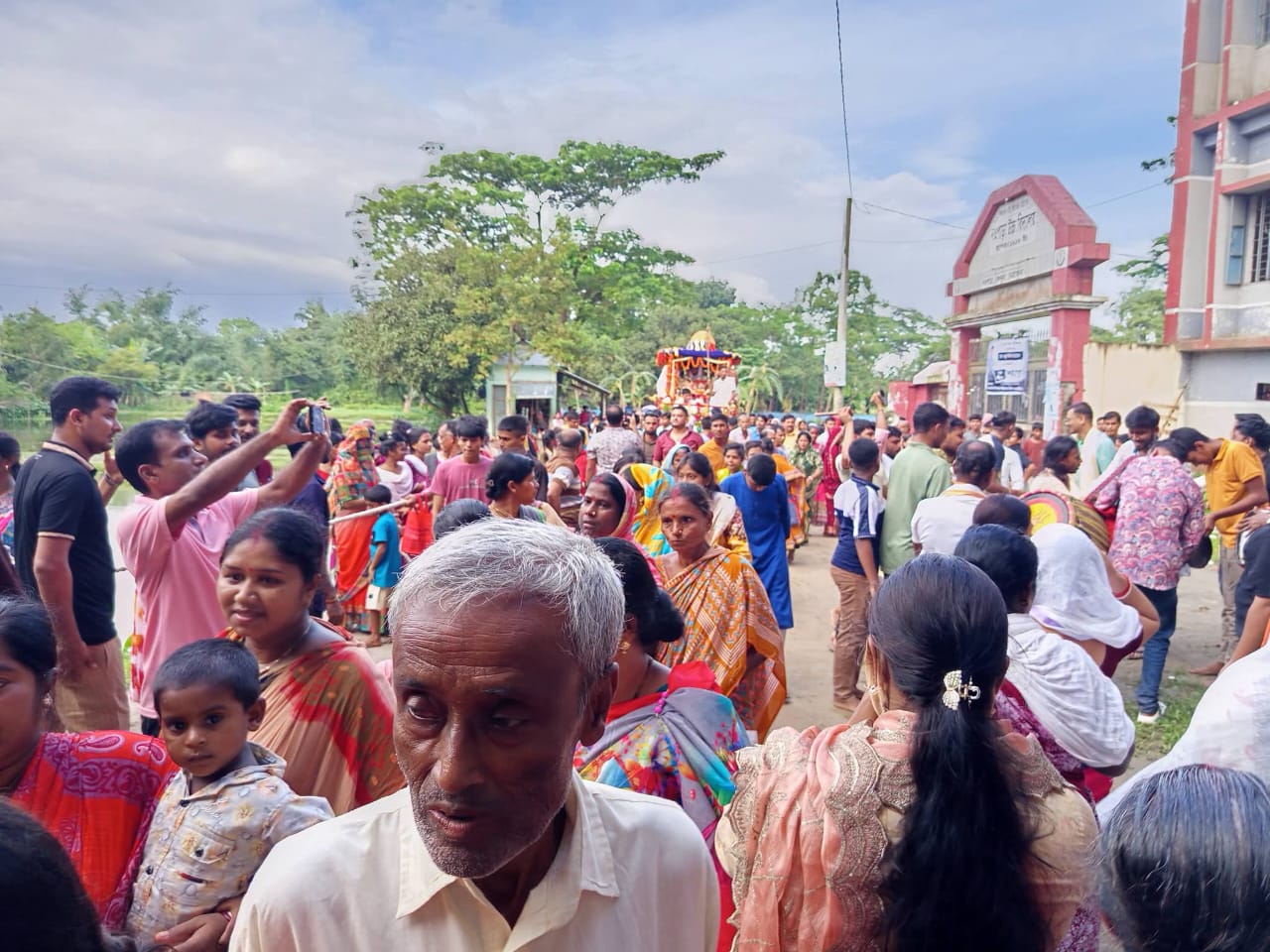 কেন্দুয়ায় রথযাত্রা উৎসব অনুষ্ঠিত মীর আমিনুল ইসলাম বুলবুল